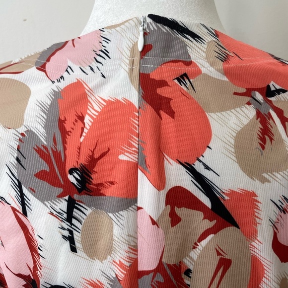 CAARA Asti Midi Dress Size M Pink Coral Red Floral V-neck Puff Sleeve Spring - Picture 4 of 9